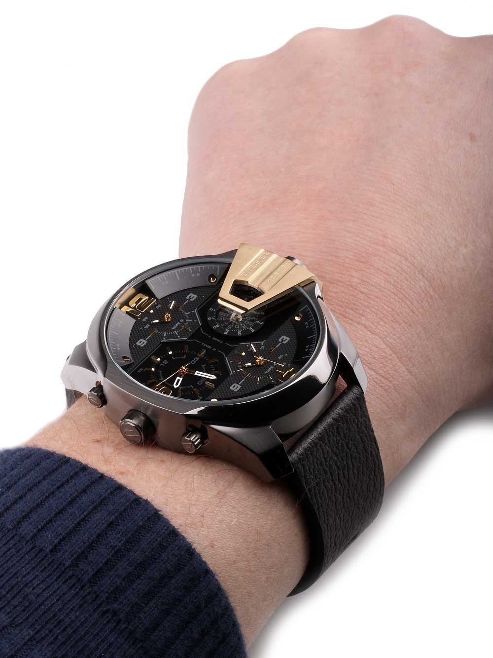 Diesel DZ7377 Uber Chief Two-Hand Men's Watch – Black Dial & Black Leather Strap