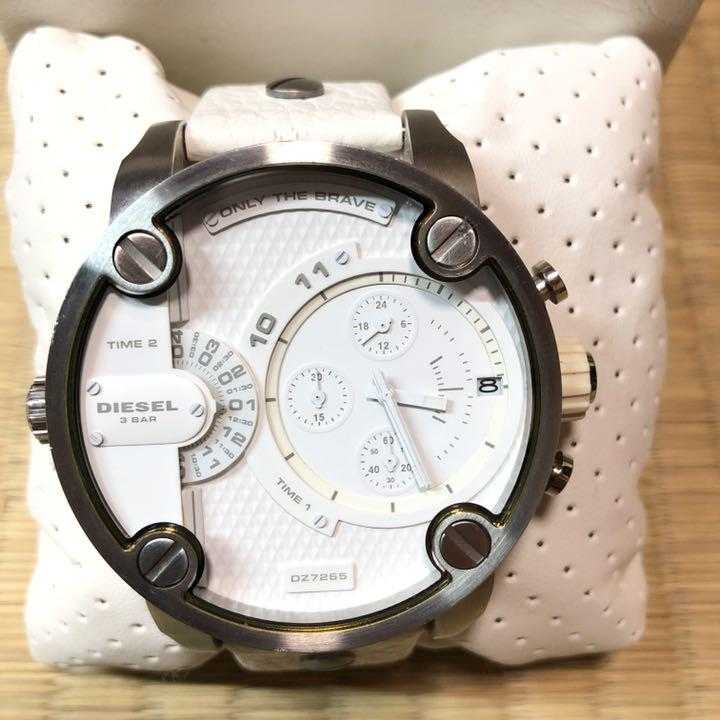 Diesel DZ7265 Badass Chronograph Men's Watch – White Dial & White Leather Strap
