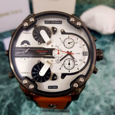 Diesel DZ7394 Mr. Daddy 2.0 Chronograph Men's Watch – Silver Dial & Brown Leather Strap