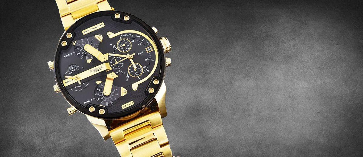 Diesel DZ7333 Mr. Daddy 2.0 Chronograph Men's Watch – Black Dial & Gold Stainless Steel Strap