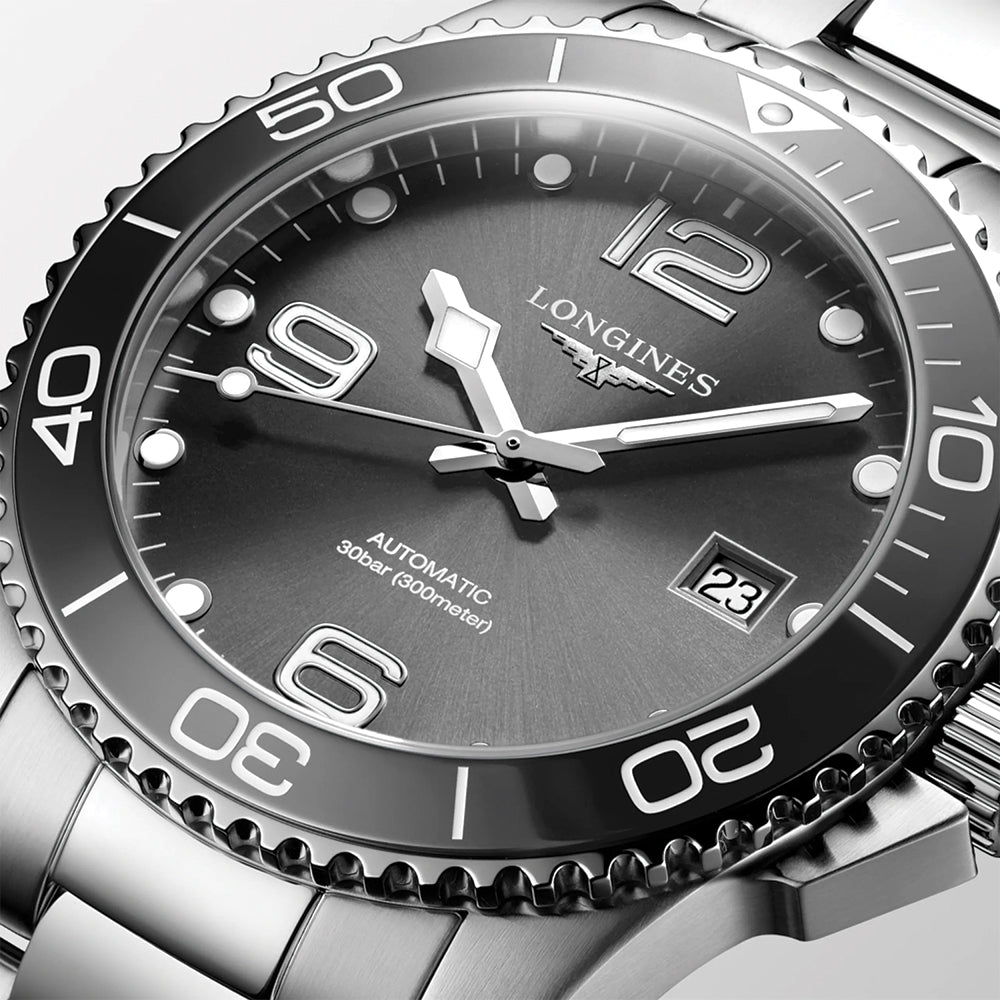 longines HydroConquest 41mm - Sunray Grey on Bracelet