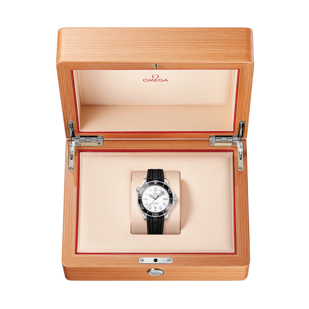 OMEGA Seamaster Diver 300M 42mm - White on Rubber Strap