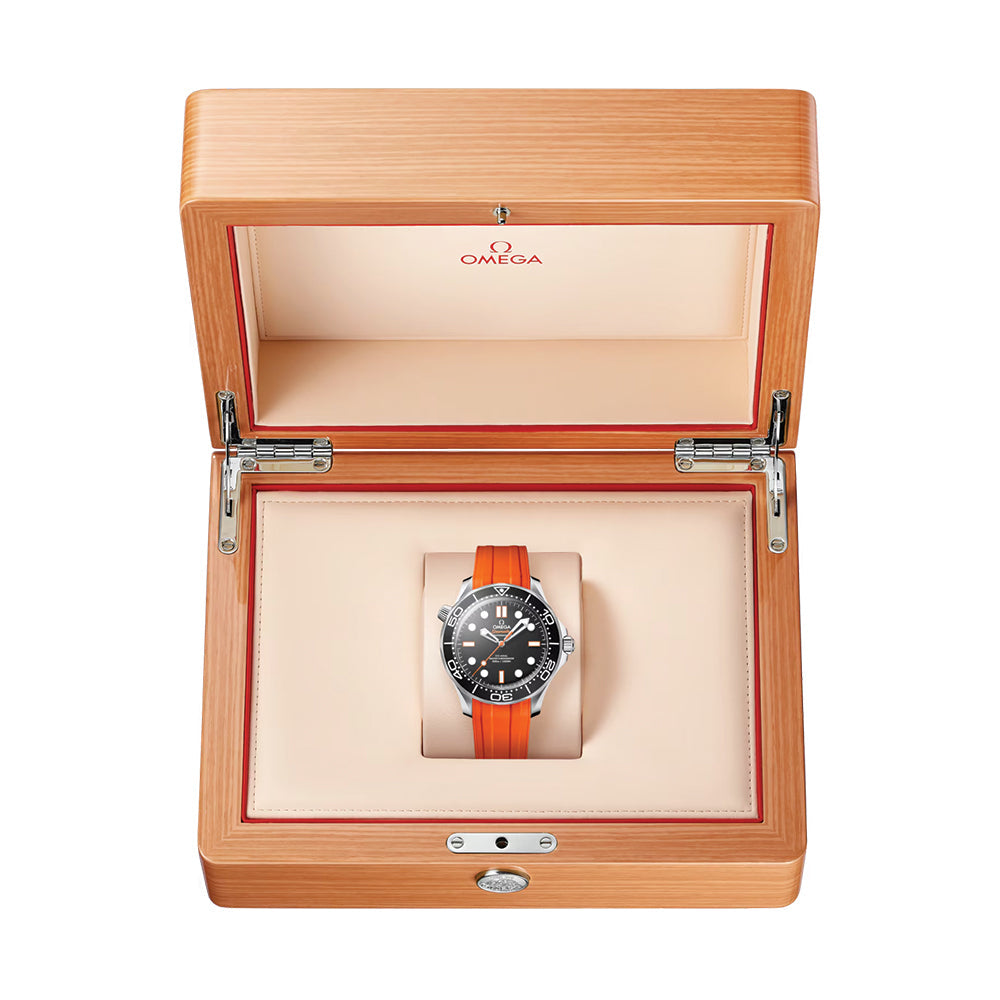OMEGA Seamaster Diver 300M 42mm - Black on Rubber Strap