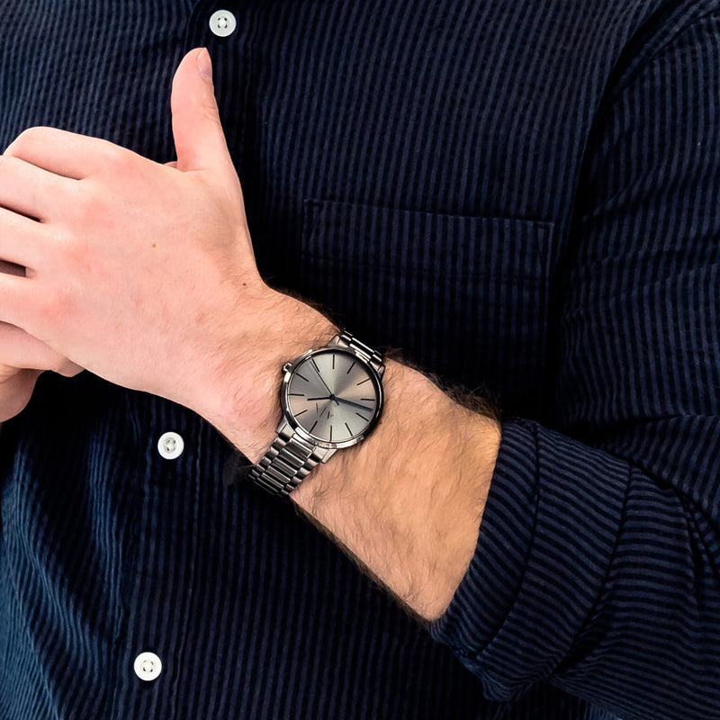 Armani Exchange Cayde AX2722 Men's Analog Watch – Grey Dial with Matching Grey Stainless Steel Strap