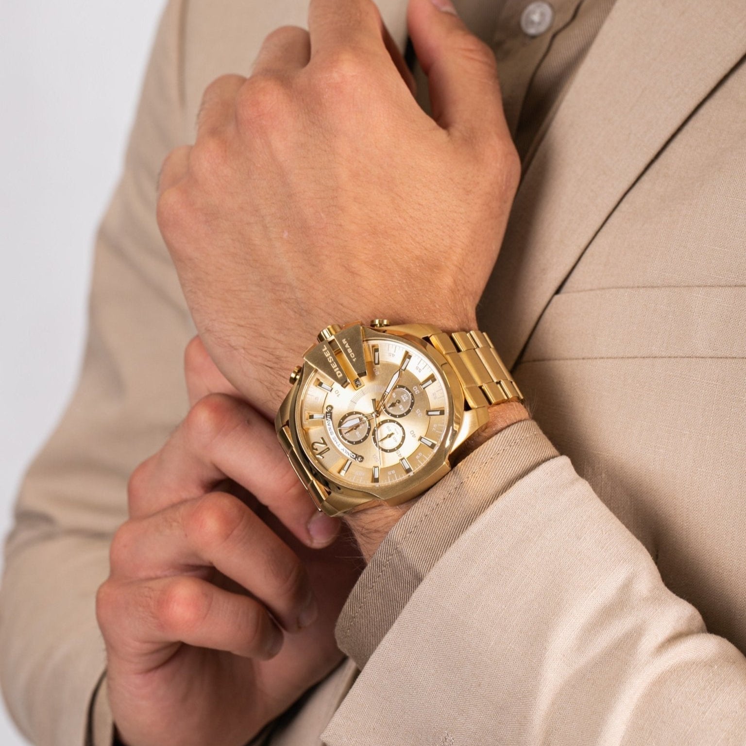 Diesel DZ4360 Mega Chief Chronograph Men's Watch – Gold Dial & Gold Stainless Steel Strap