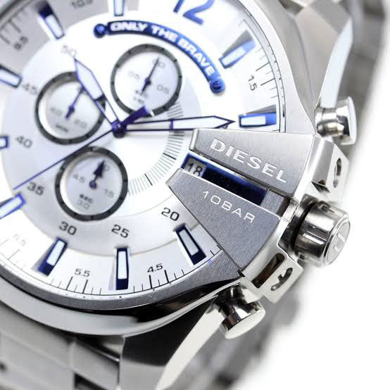 Diesel DZ4477 Mega Chief Chronograph Men's Watch – White Dial & Silver Stainless Steel Strap
