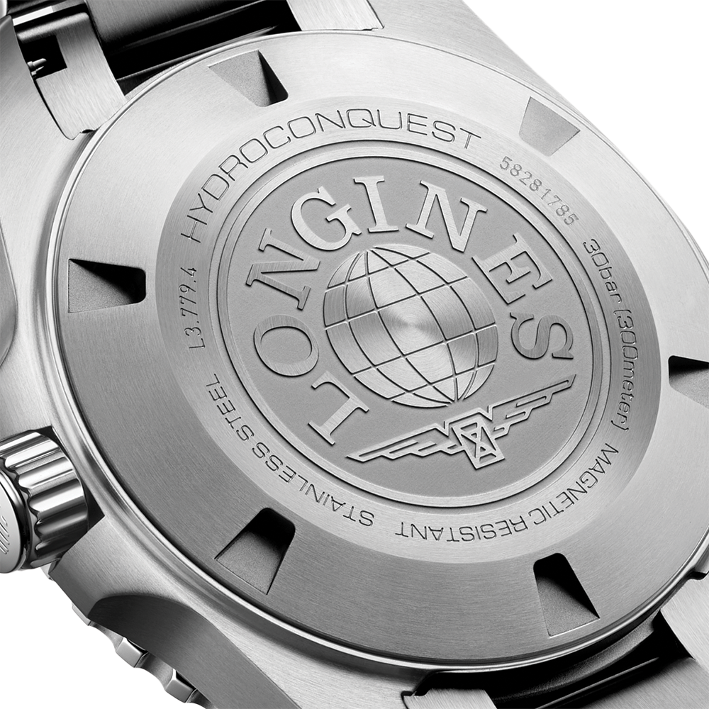 longines HydroConquest 39mm - Black on Bracelet