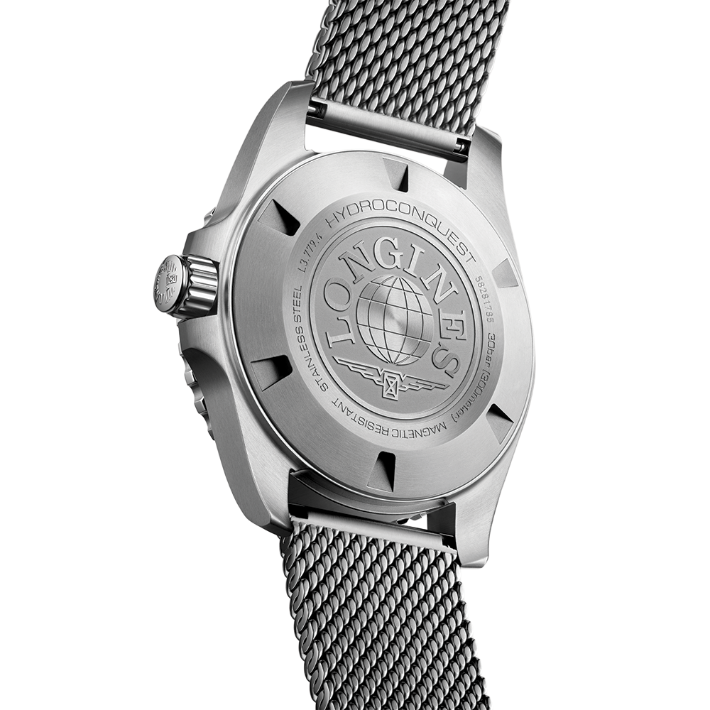 longines HydroConquest 39mm - Blue, Black Bezel on Mesh Bracelet