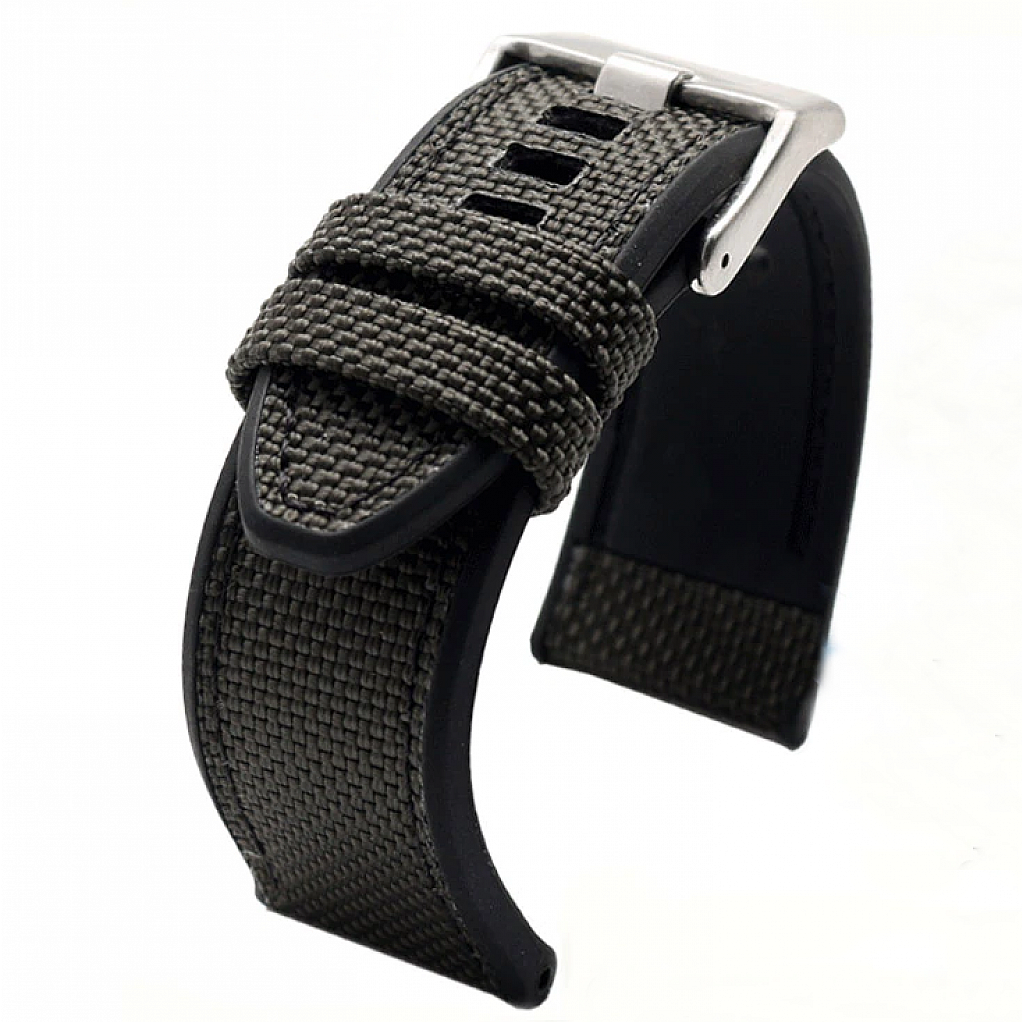 Diesel DZ7420 Mr. Daddy 2.0 Chronograph Men's Watch – Grey Dial & Black Nylon Strap