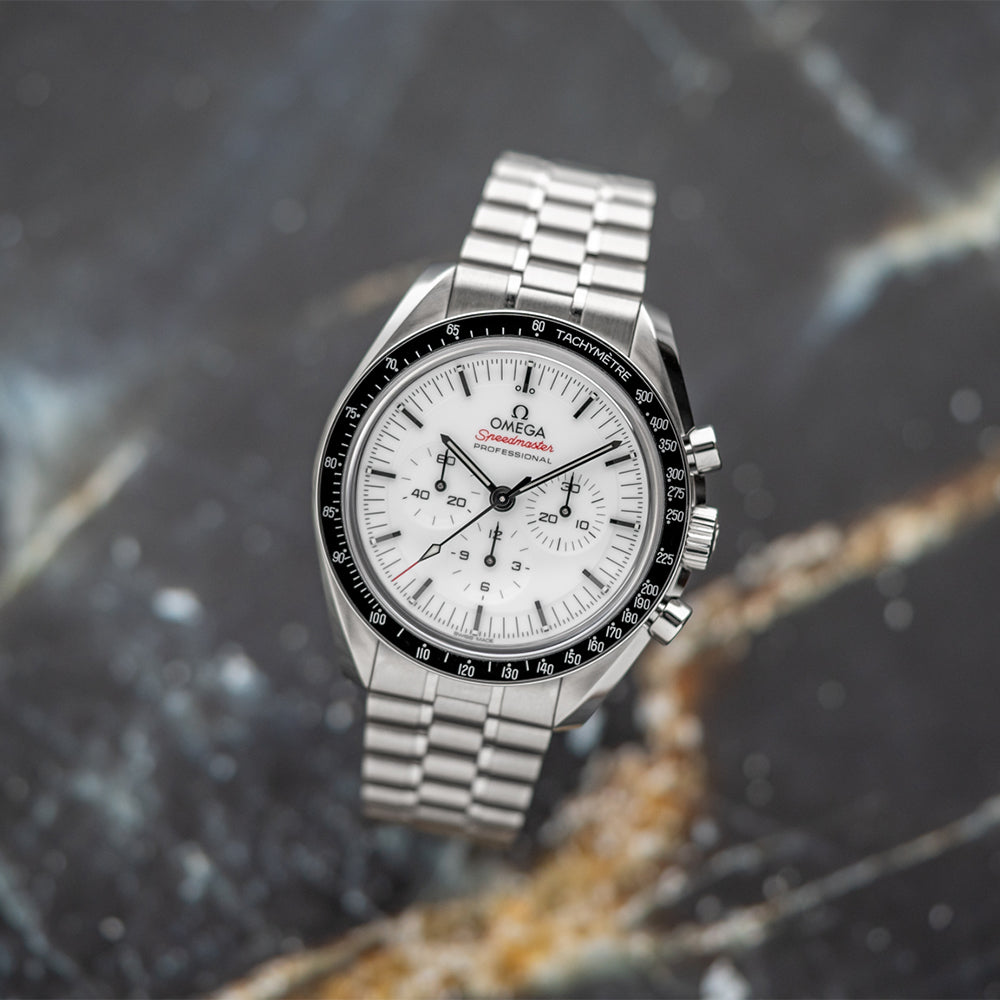 Speedmaster Moonwatch Professional Chronograph Sapphire 42mm - White on Bracelet