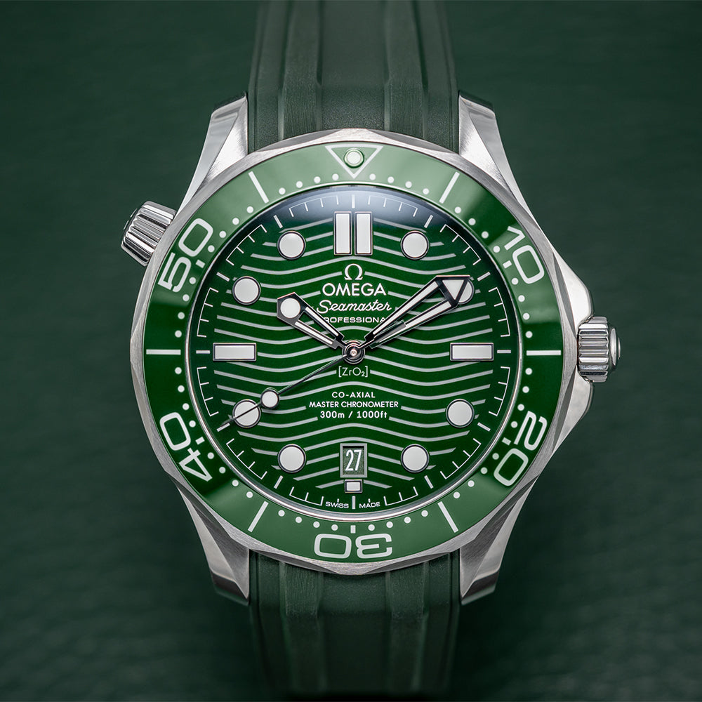 OMEGA Seamaster Diver 300M 42mm - Green on Rubber Strap