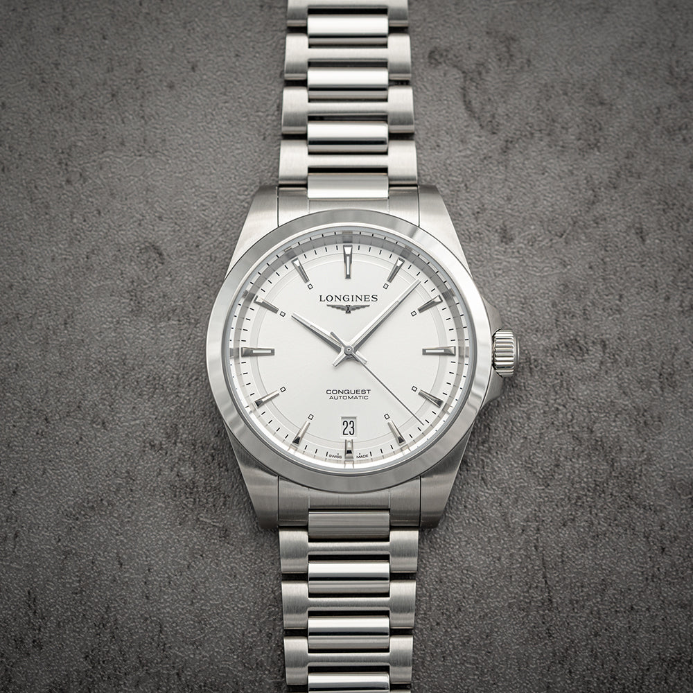longines Conquest 38mm - Silver on Bracelet