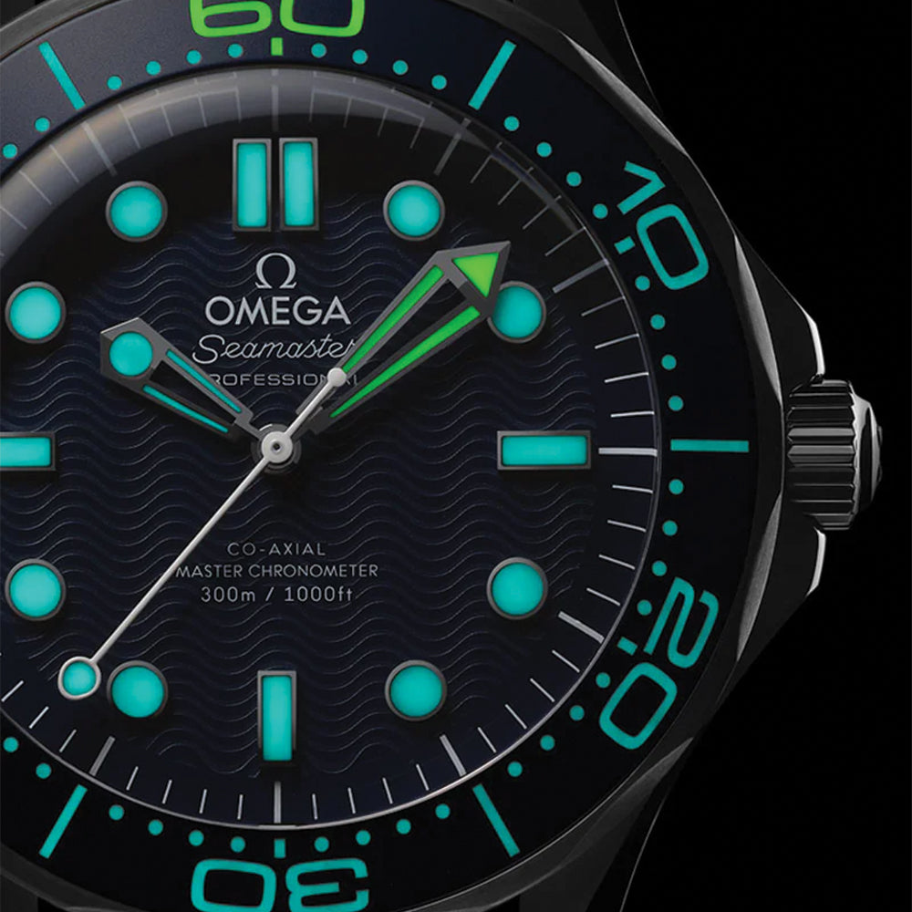 OMEGA Seamaster Diver 300M James Bond 60th Anniversary Edition 42mm - Blue on Bracelet