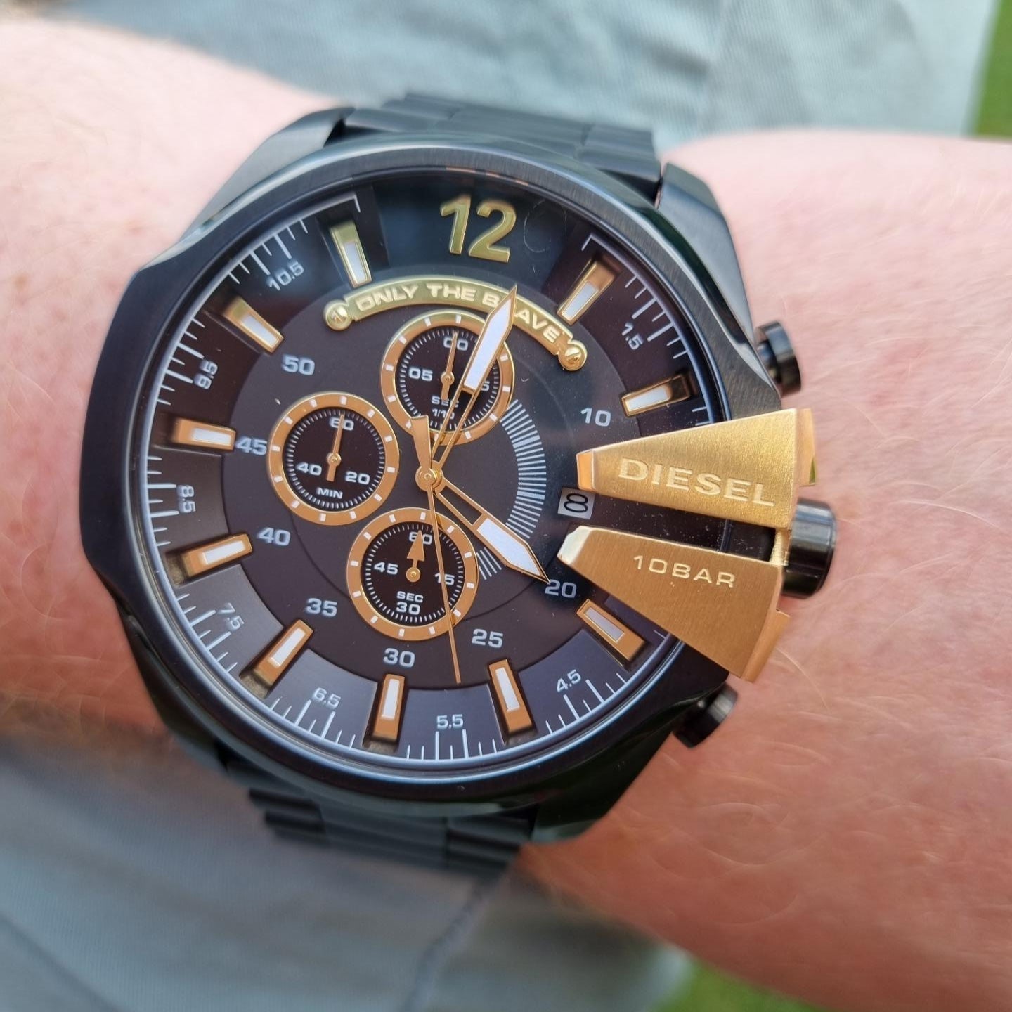 Diesel DZ4338 Mega Chief Chronograph Men's Watch – Black Dial & Black Stainless Steel Strap