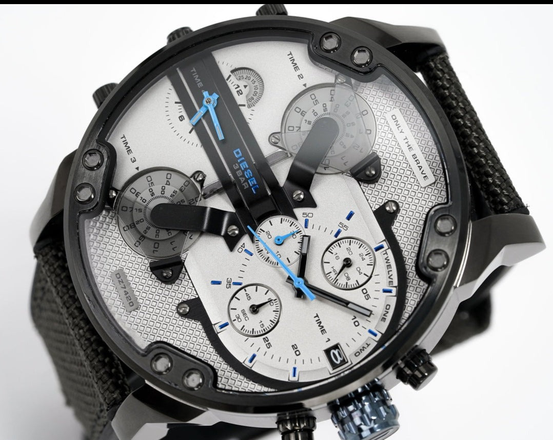 Diesel DZ7420 Mr. Daddy 2.0 Chronograph Men's Watch – Grey Dial & Black Nylon Strap