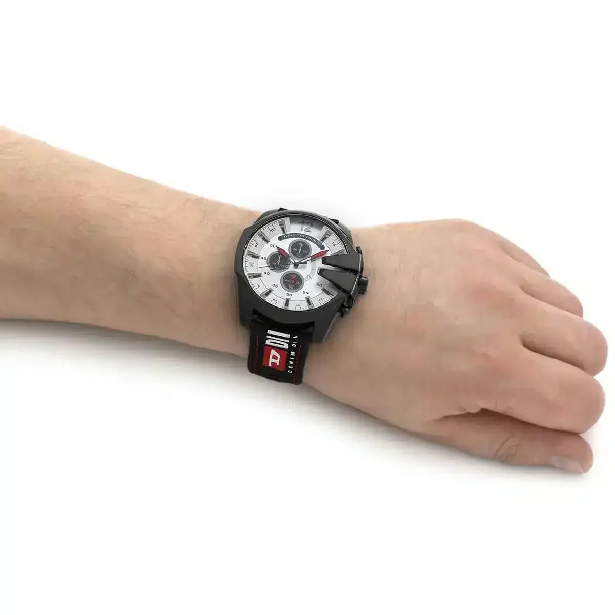 Diesel DZ4512 Mega Chief Chronograph Men's Watch – Silver Dial & Black Leather Strap