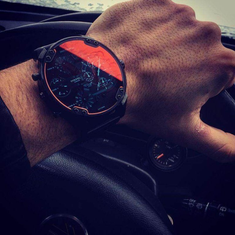 Diesel DZ7395 Mr. Daddy 2.0 Chronograph Men's Watch – Black Dial & Black Stainless Steel Strap