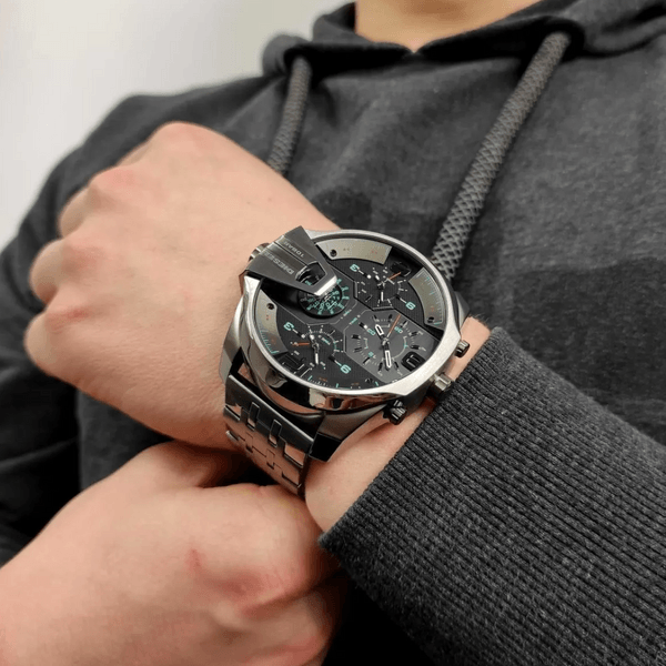 Diesel DZ7372 Uber Chief Chronograph Men's Watch – Black Dial & Grey Stainless Steel Strap