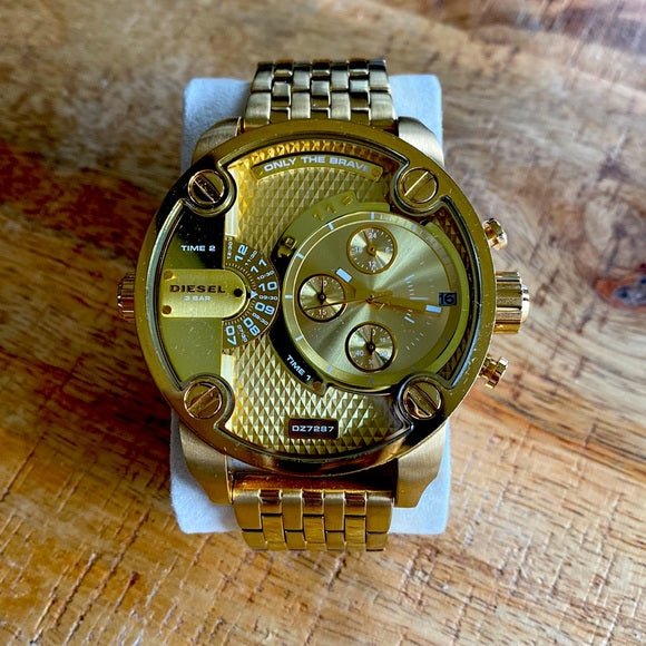 Diesel DZ7287 Big Daddy Analog Men's Watch – Gold Dial & Gold Stainless Steel Strap