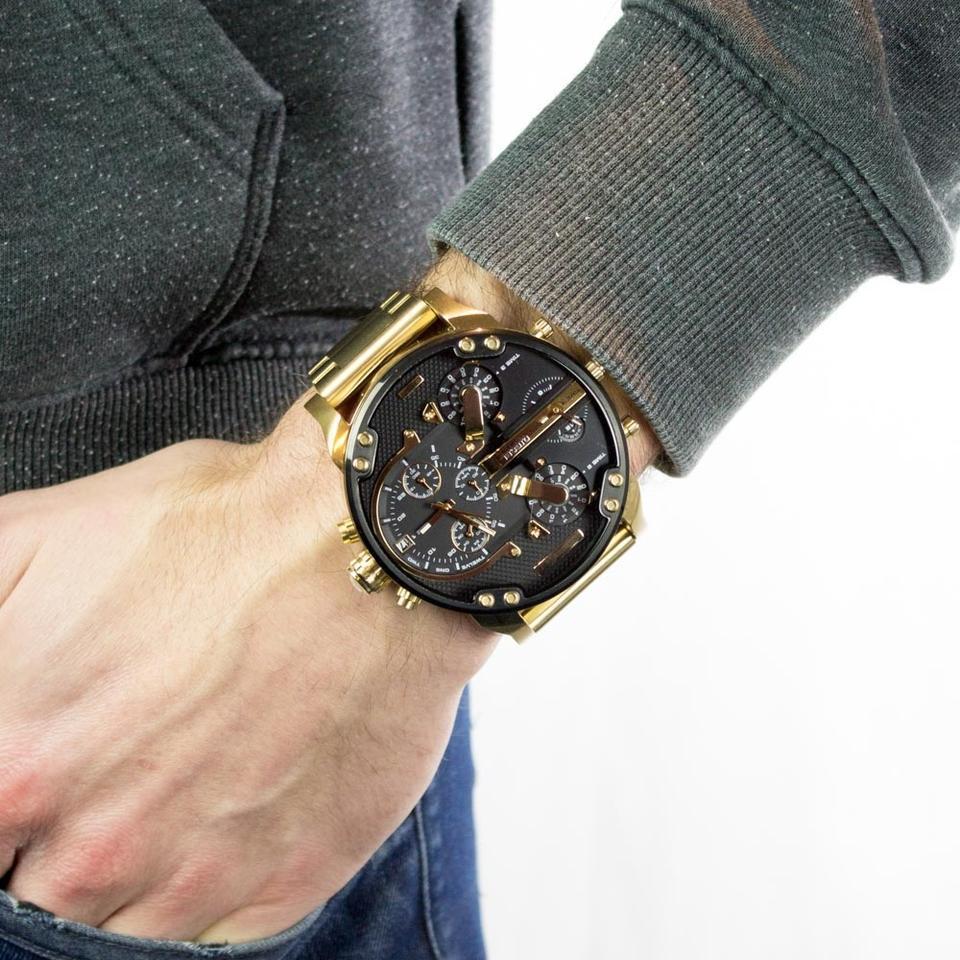 Diesel DZ7333 Mr. Daddy 2.0 Chronograph Men's Watch – Black Dial & Gold Stainless Steel Strap