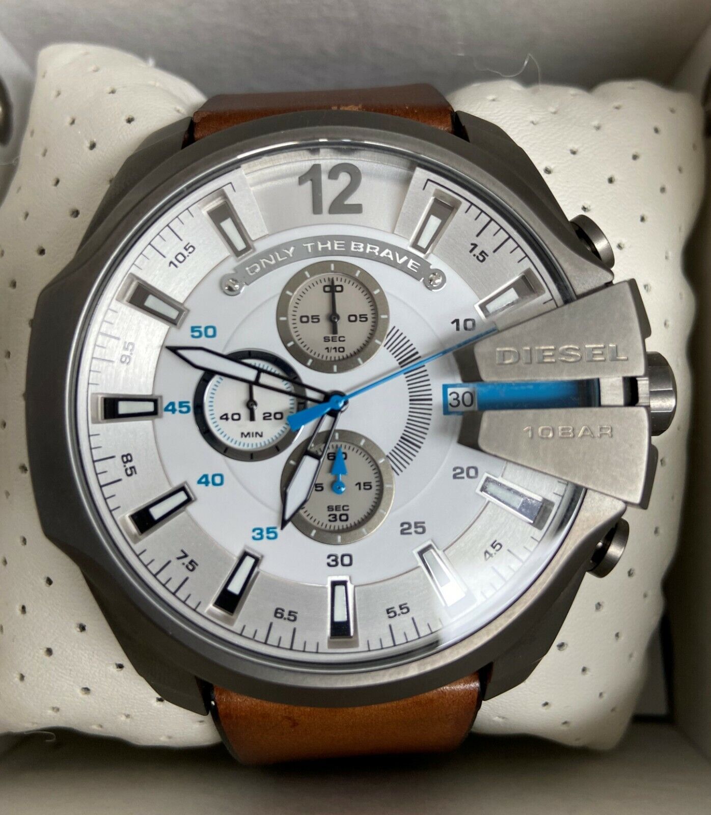 Diesel DZ4280 Mega Chief Chronograph Men's Watch – White Dial & Brown Leather Strap
