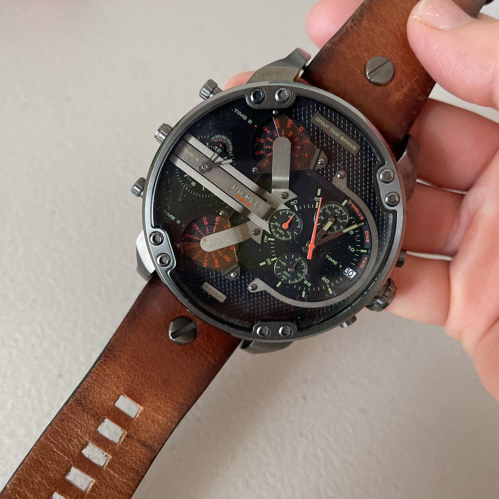 Diesel DZ7332 Mr. Daddy 2.0 Chronograph Men's Watch – Black Dial & Brown Leather Strap